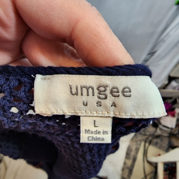 Umgee embroidered spaghetti strap blouse - Picture 3 of 10